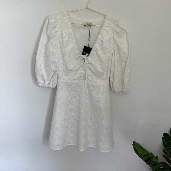 NICHOLAS Danni Bow-detail Broderie Anglaise Feathering Eyelet Dress Sz 4 NWT - Picture 3 of 9